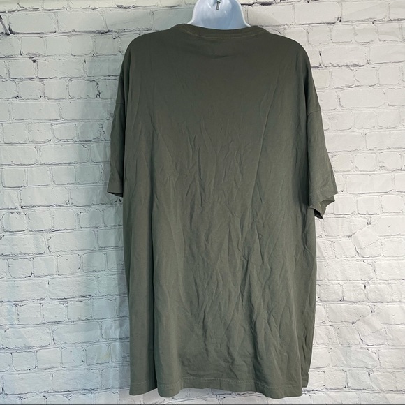 VIctoria's Secret PINK Earth Day One Size Tee - Picture 7 of 9